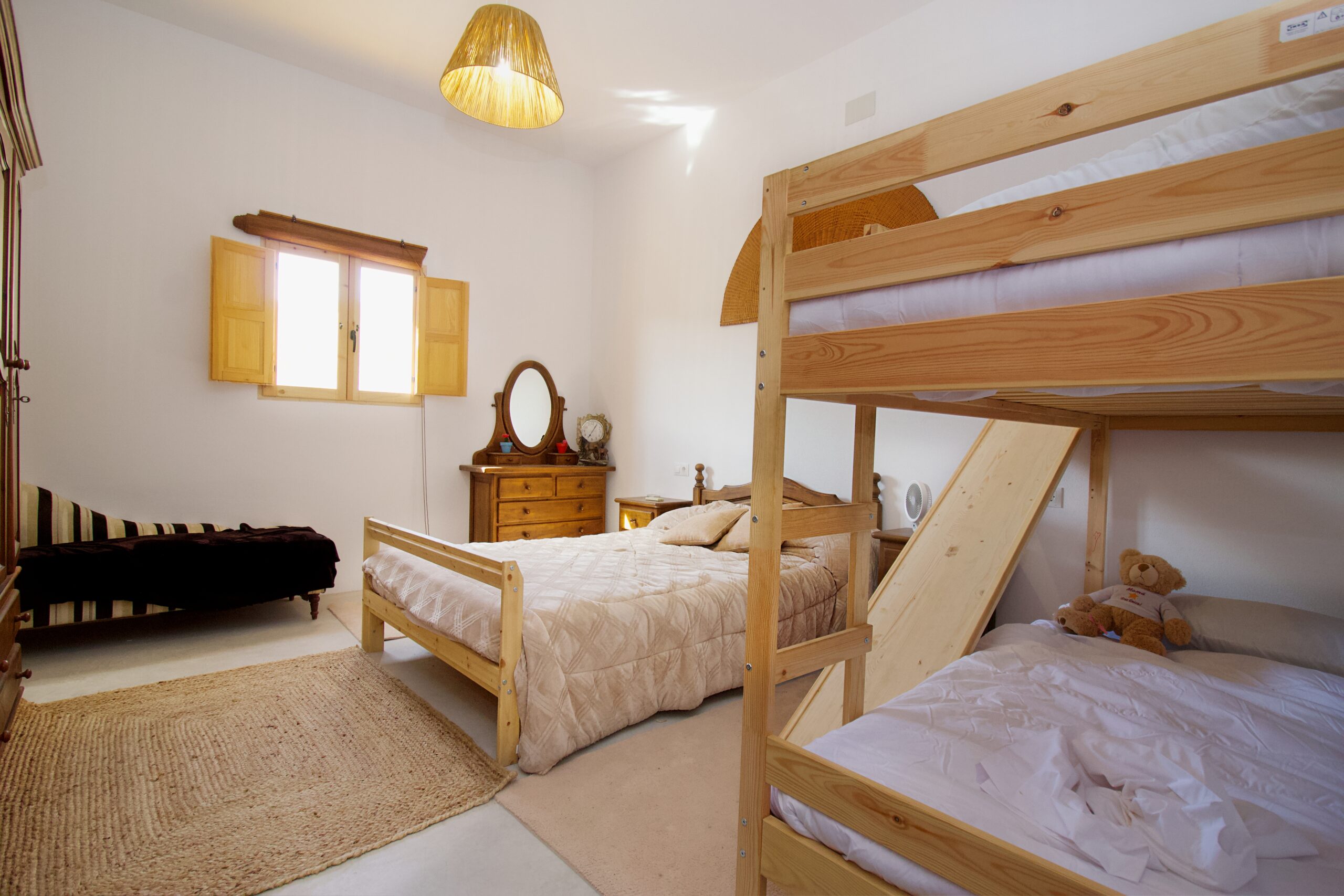 Finca for sale in Guaro, Malaga