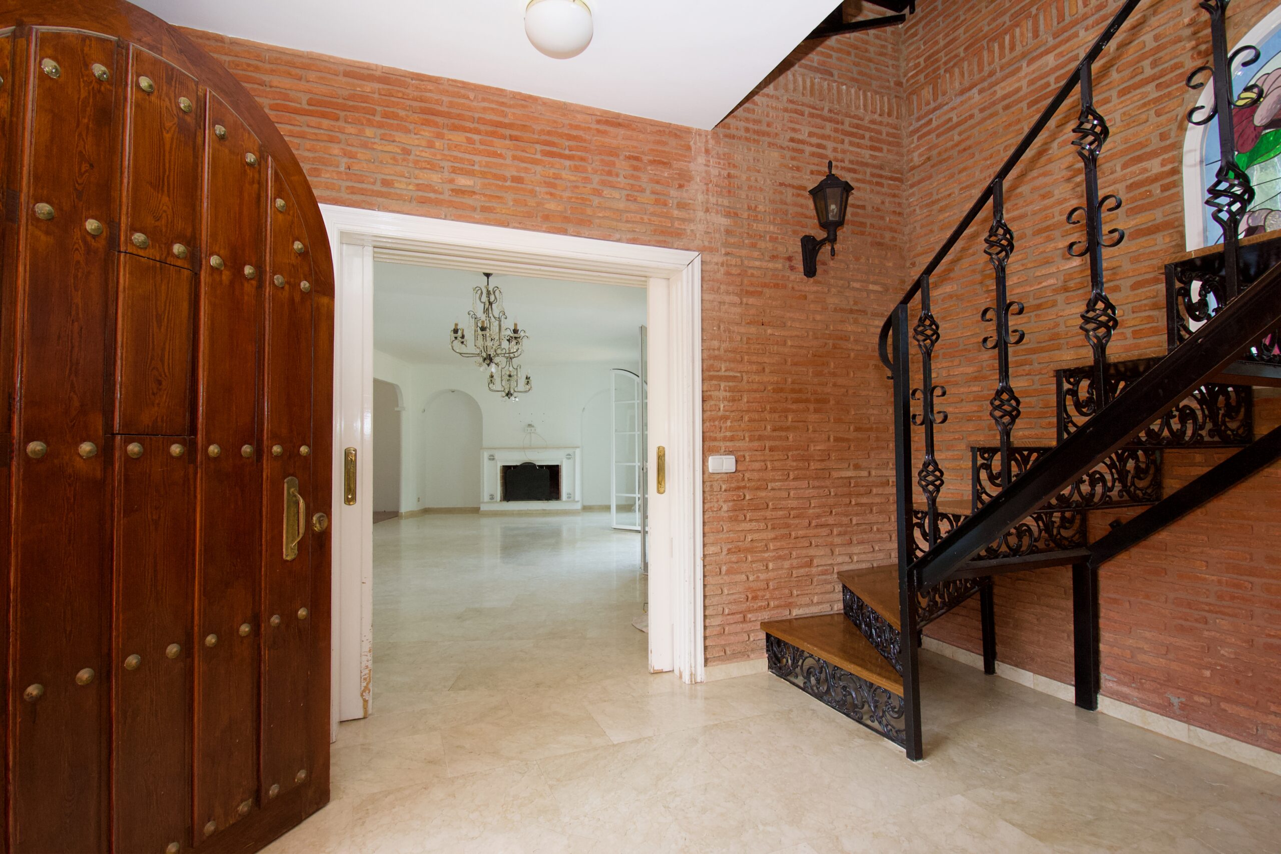 Villa for sale in Alhaurin-El-Grande, Malaga