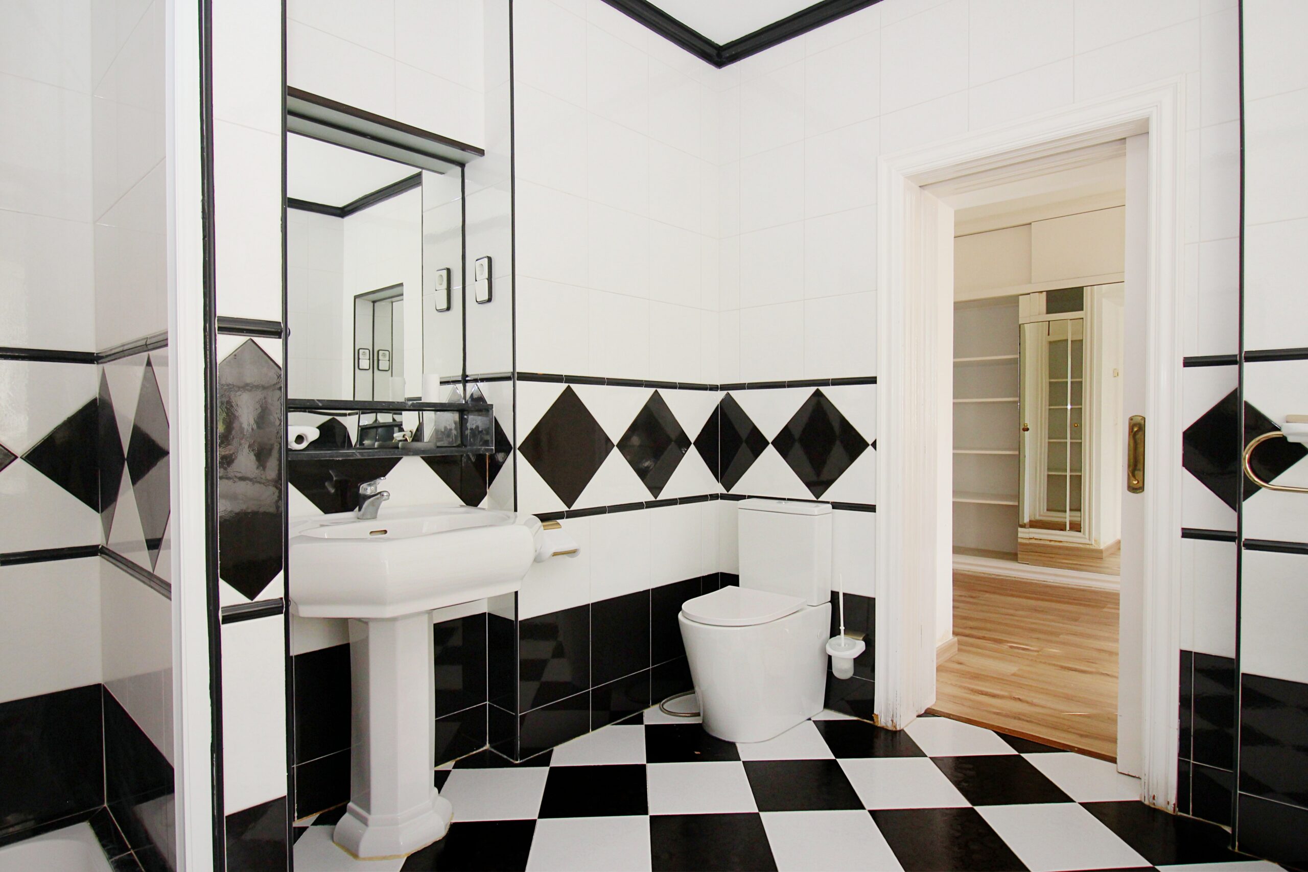 Villa for sale in Alhaurin-El-Grande, Malaga