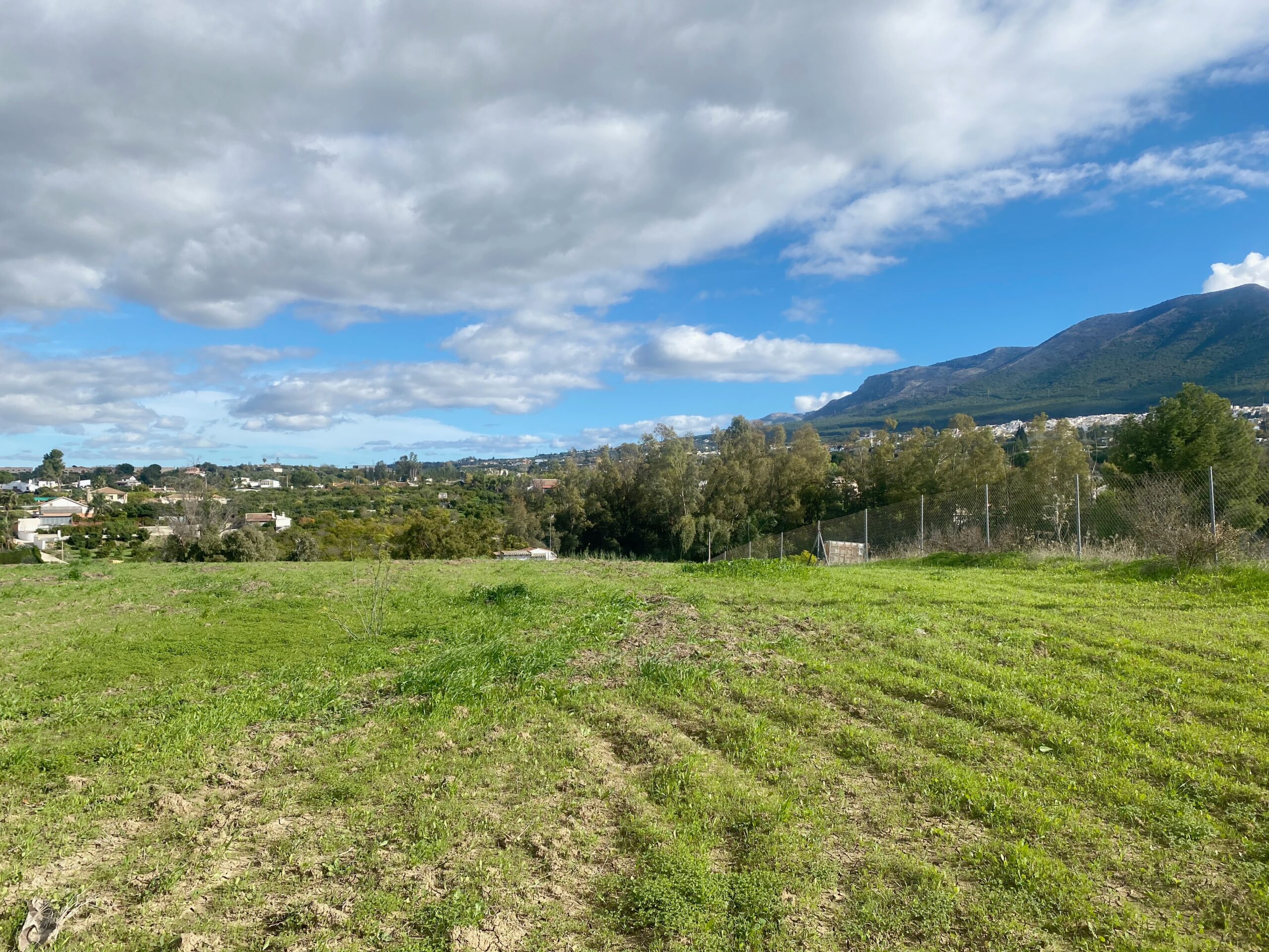 Teereno for sale in Alhaurin-El-Grande, Malaga