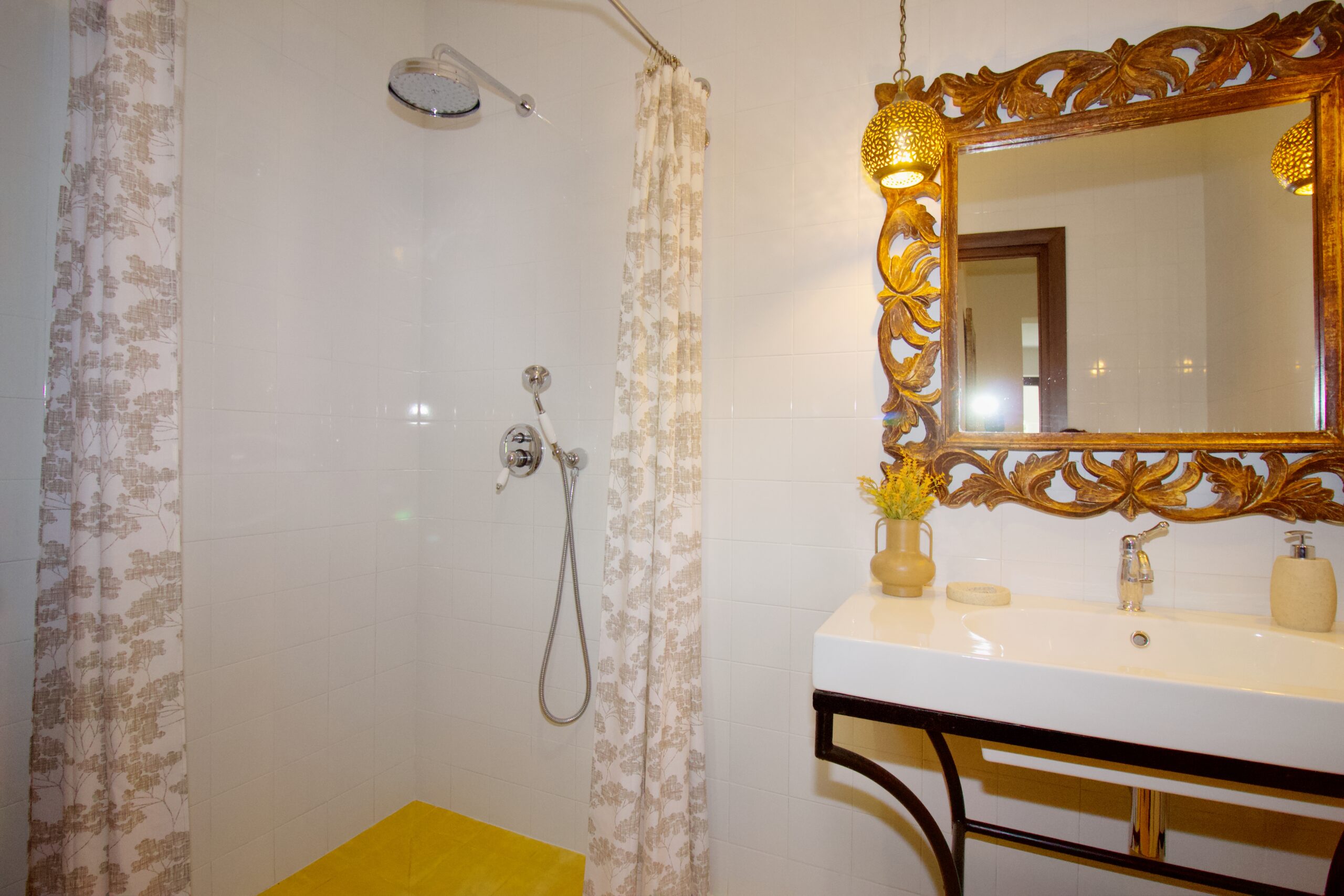 Villa for sale in Coin, Malaga