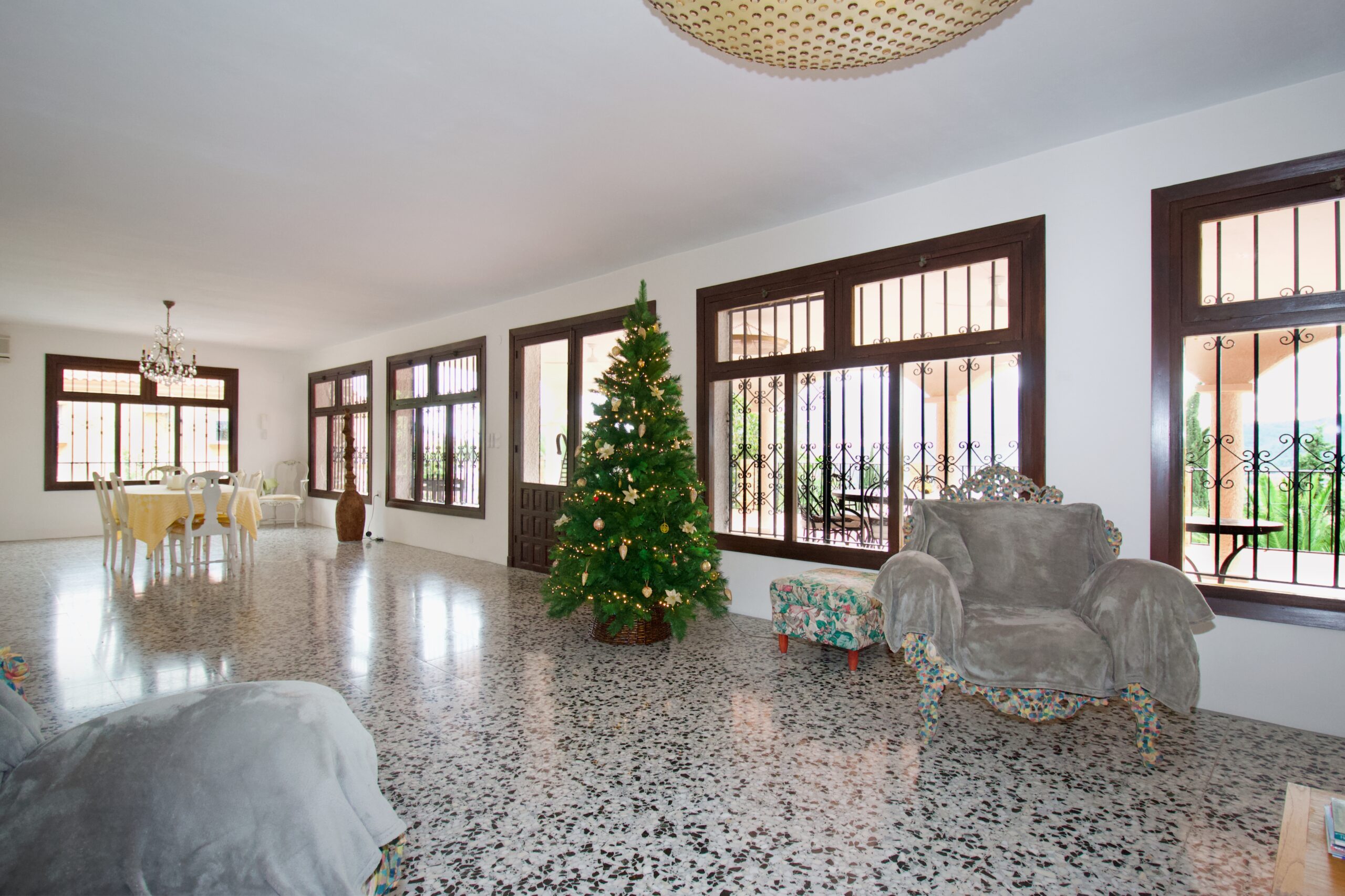 Villa for sale in Coin, Malaga