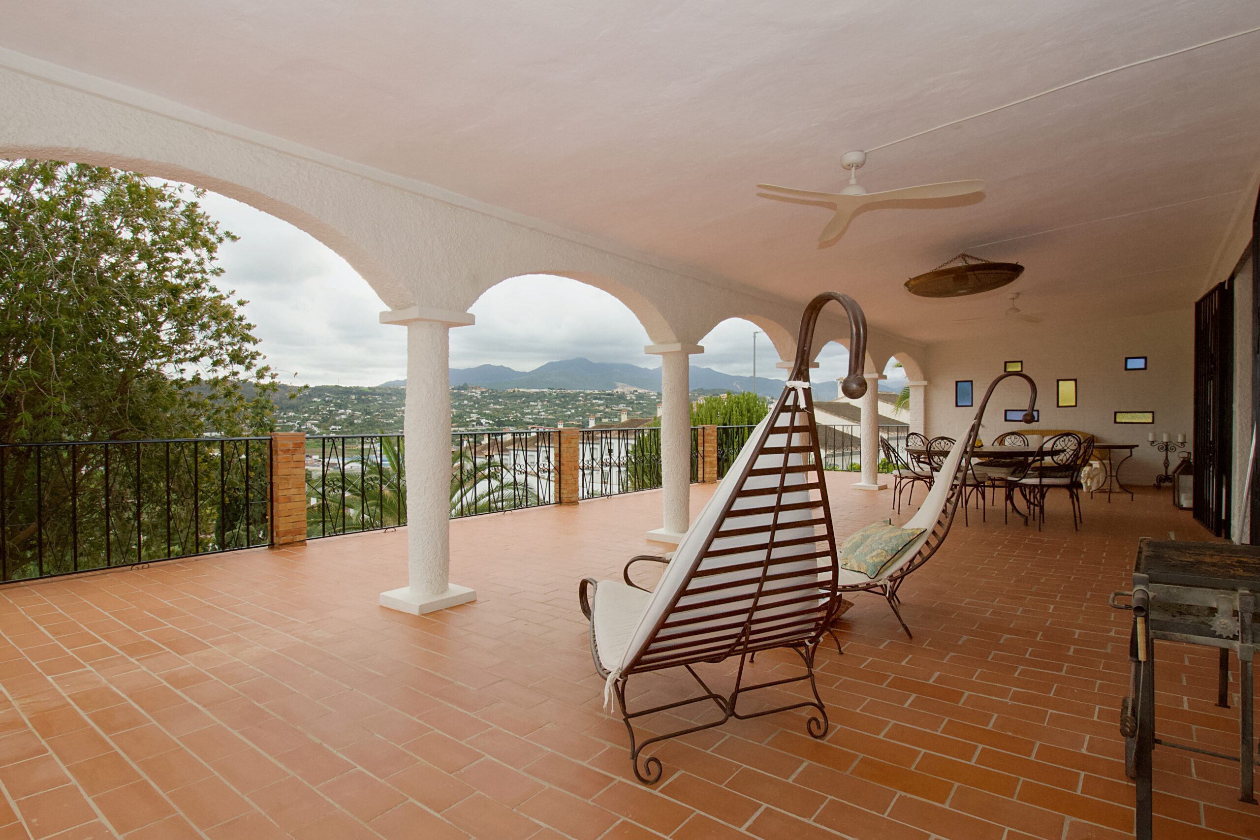 Villa for sale in Coin, Malaga