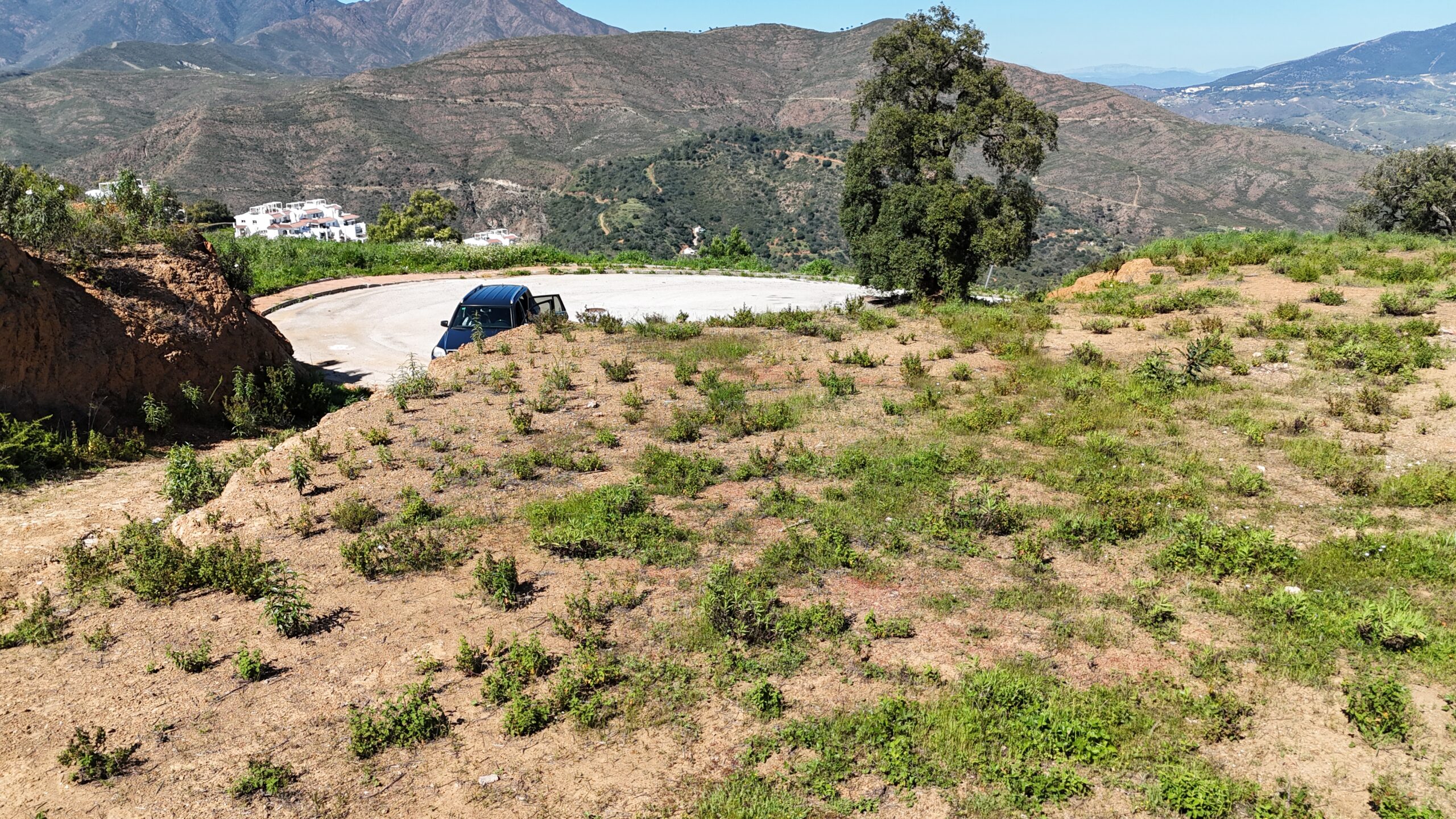 Terreno-Urbanizable for sale in La-Mairena, Malaga