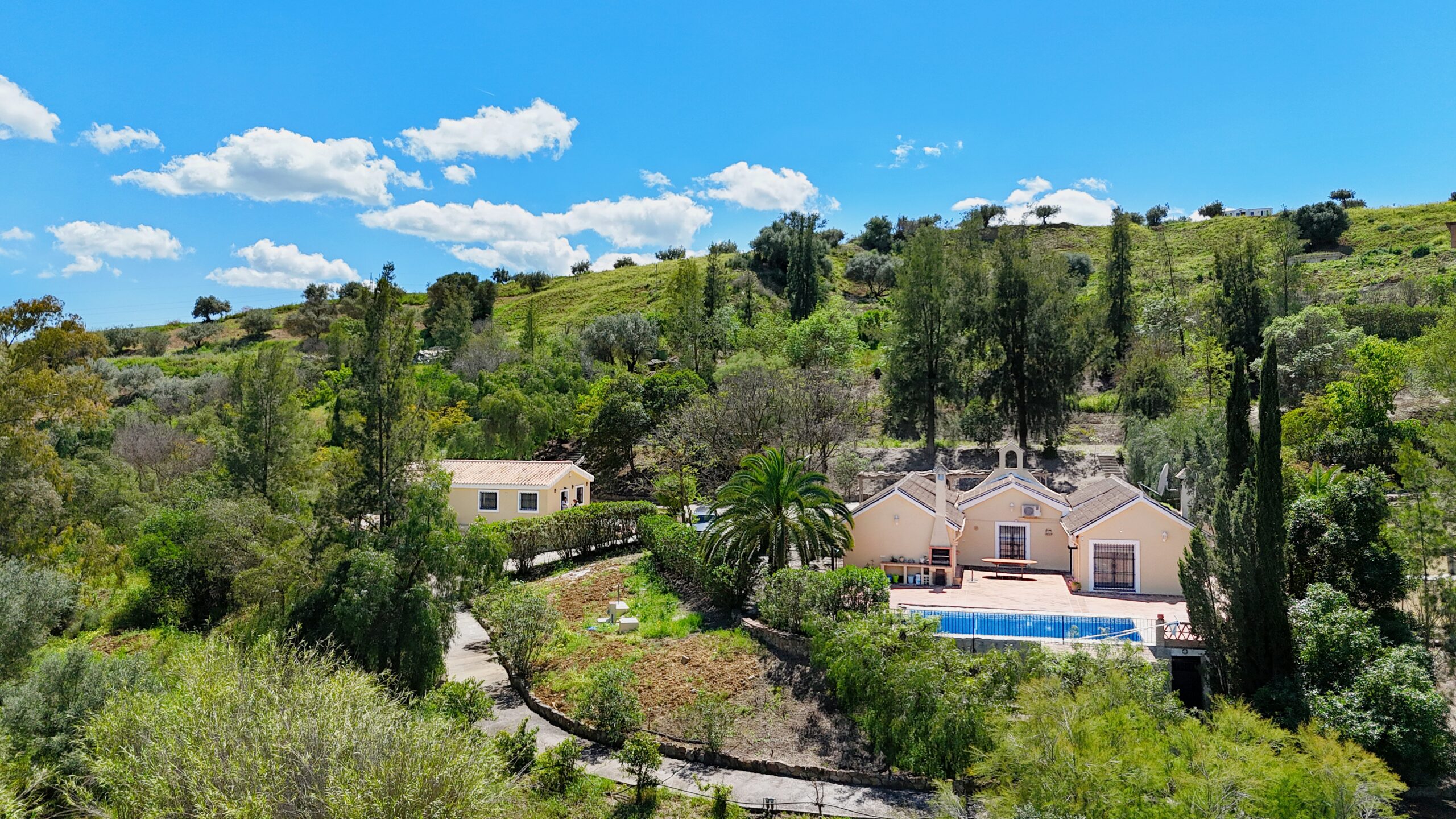 Finca for sale in Coin, Malaga