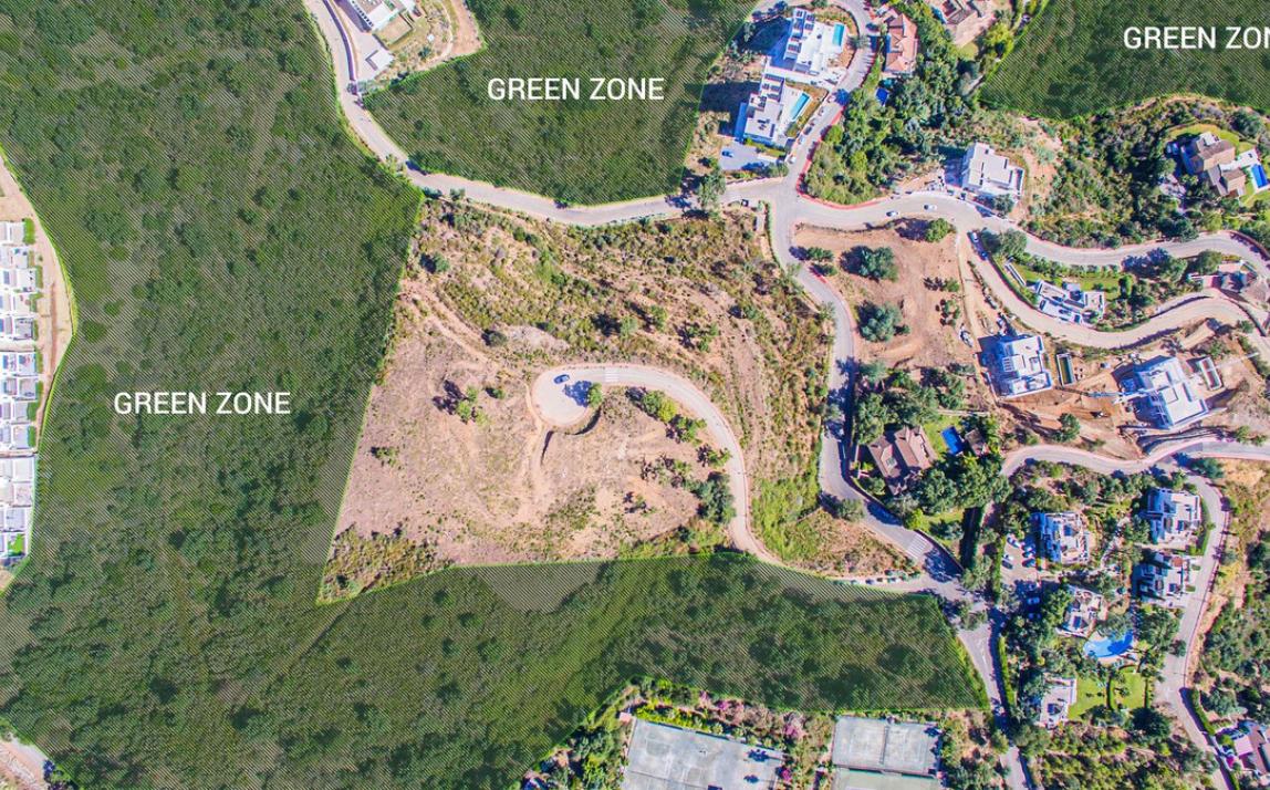 Terreno-Urbanizable for sale in La-Mairena, Malaga